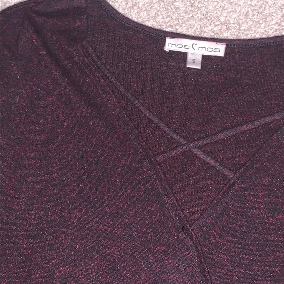 Dry Goods deep burgundy long sleeve v-neck blouse - Picture 2 of 3